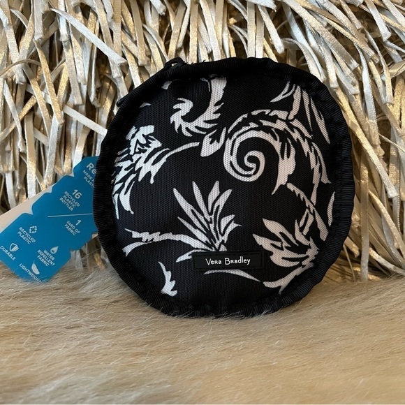 Vera Bradley Other - New VERA BRADLEY Glass Vines Lighten Up Two-Pack Collapsible Travel Pet Bowls